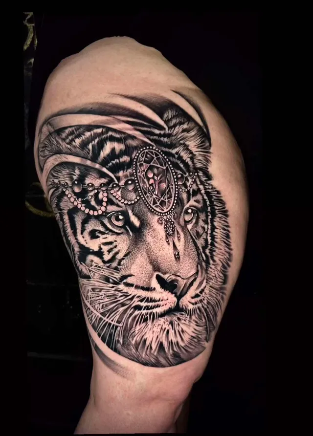 Black and grey tijgertattoo door Gerardo